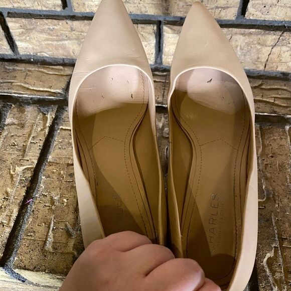 Charles nude point toe pumps - Picture 4 of 6